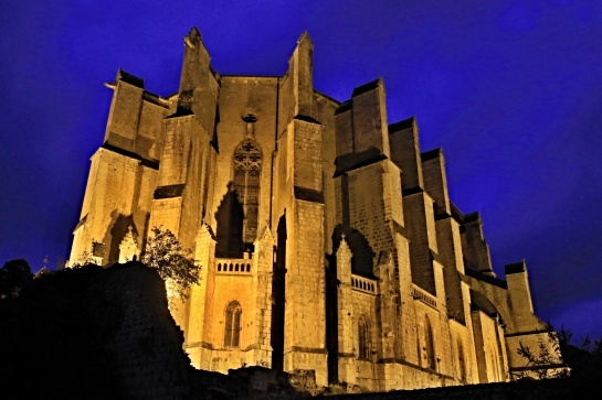 Francie  -  katedrála Saint Betrandt