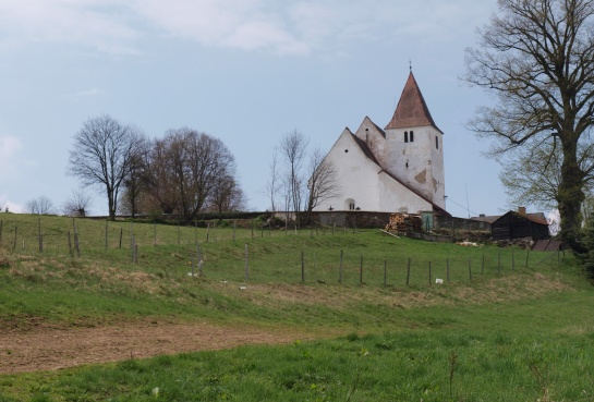 Albrechtice u Sušice- kostel sv.Petra a Pavla