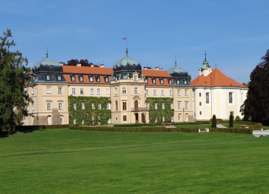 Lány zámek