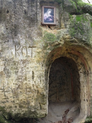 Detail vchodu do kaple Máří Magdaleny