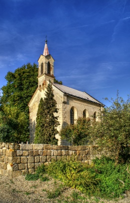 Kostel sv. Jiří v Hradsku u Mšena