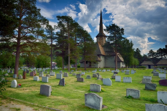NORSKO - kostel a hřbitov
