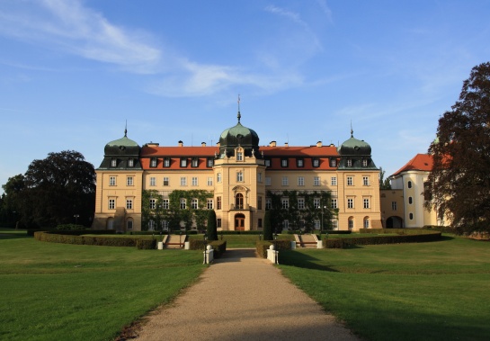 Lány - zámek I.
