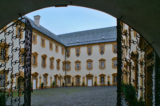 Zámek Lemberk a Zdislavina studánka