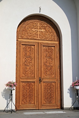 Nádherné vchodové dveře