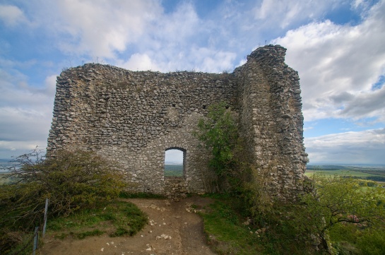 hrad Syrotčí hrádek