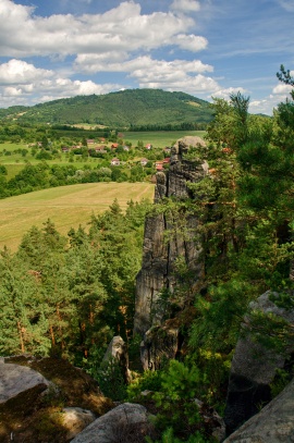 Kozákov z Klokočských skal.