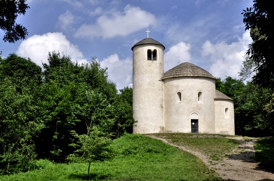 Říp - kaple sv. Jiří a sv. Vojtěcha