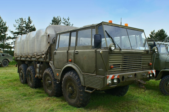 Vojenský veterán Tatra 813 8x8 Kolos