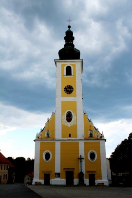 Farní kostel sv. Jakuba staršího - Benešov nad Černou