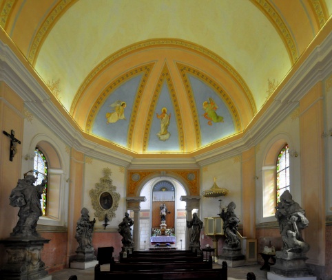 Poutní kaple sv. Jana Nepomuckého - Valdštejn