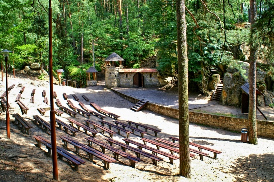 Lesní divadlo Sloup