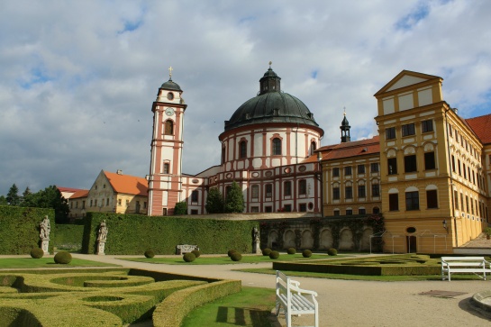 Zámek a chrám sv. Markéty - Jaroměřice nad Rokytnou