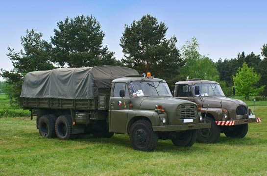 Vojenský veterán Tatra 148 a 138 4x4 tahač