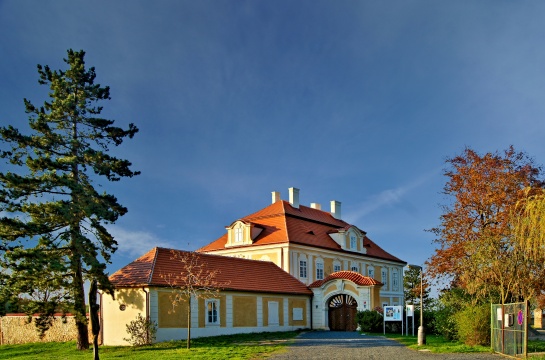 Panenské Břežany kaple sv. Anny