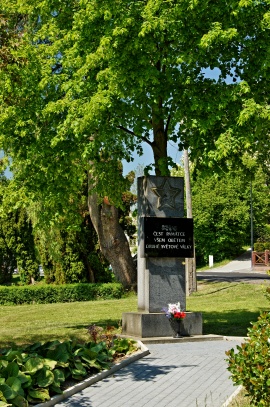 Dubá pomník obětem 2. světové války