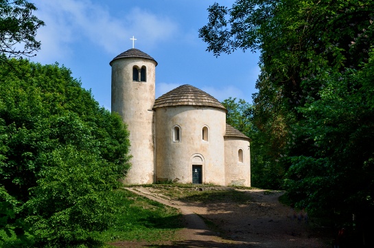 kostel sv. Jiří a sv. Vojtěcha - Říp
