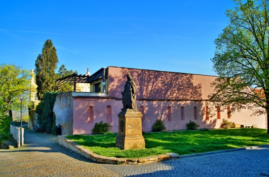 Mělník socha Karla IV.