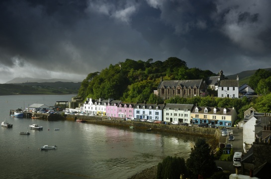 Městečko Portree - Isle of Skye, Skotsko