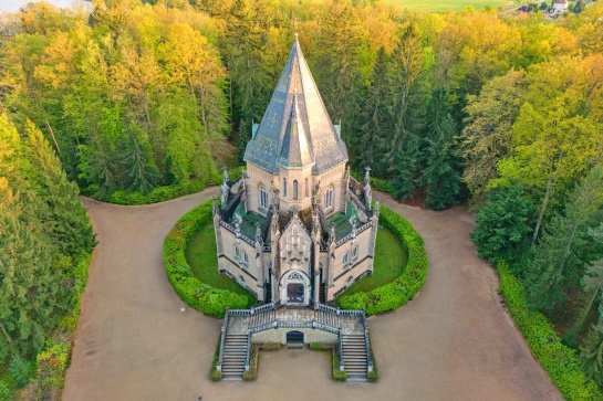 Schwarzenberská hrobka u Třeboně