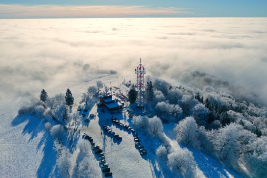 Kozákov (744 m n. m.)