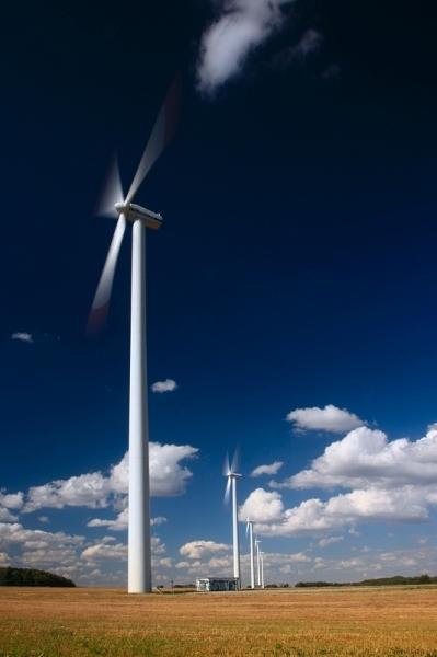 Větrná elektrárna v Břežanech