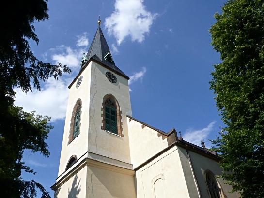 Kostel Povýšení sv. Kříže v Poděbradech