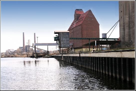 Lovosický přístav