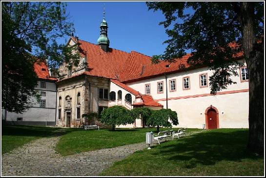 Klášter