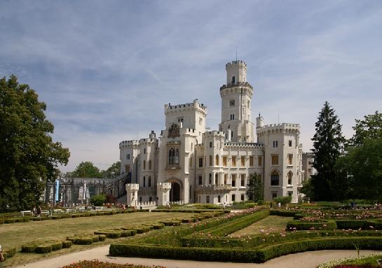 Hluboká