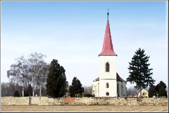 Kostel Panny Marie Sněžné v Budyni