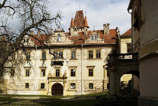 Žinkovi - hlavní palác