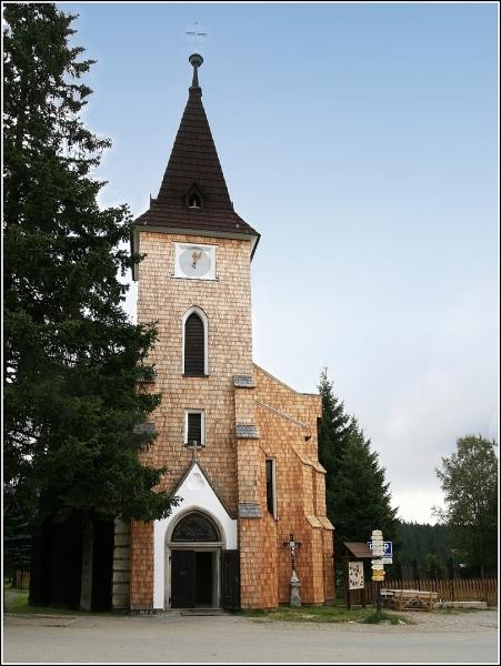 Kostel sv. Štěpána v Kvildě.