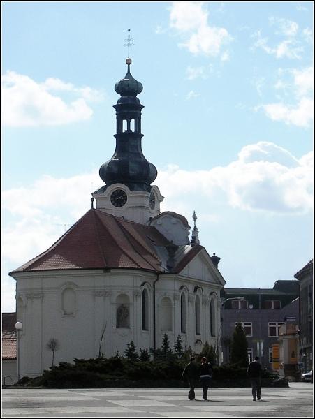 Mladá Boleslav- kostel sv.Jana Nepomuc.