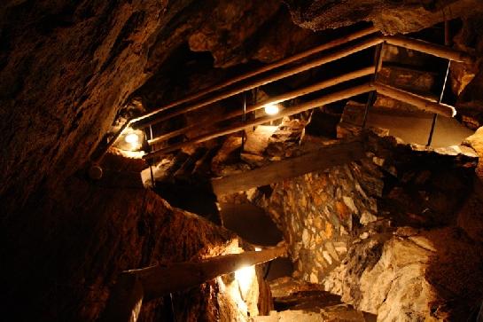 Chýnovská jeskyně IX