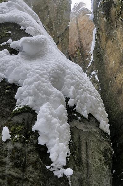 Zima ve skalách