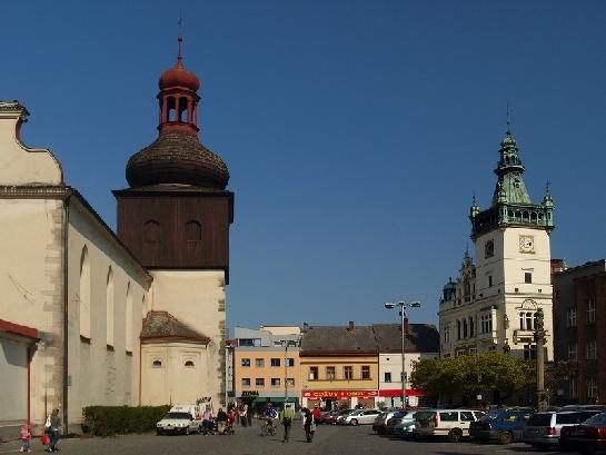 Náchod - kostel Sv.Vavřince a Radnice