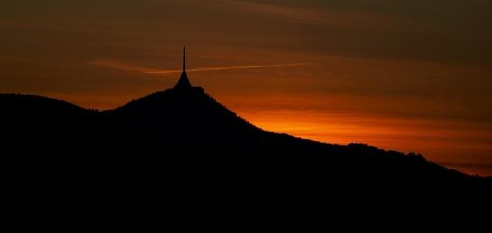 Ještědský hřbet s Ještědem