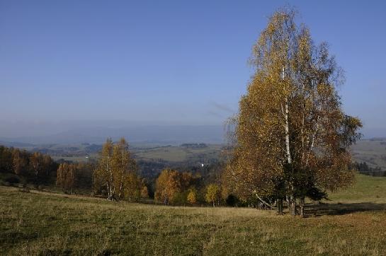 Podzim nad obcí Branná