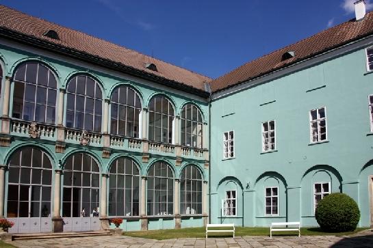 Dačice - Nový zámek