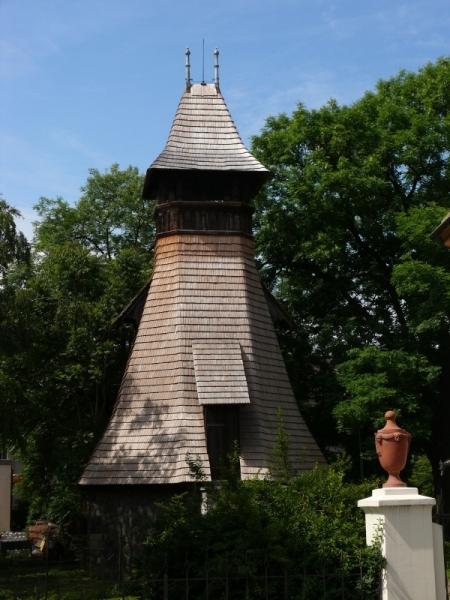 Mělník, zvonice u kostela sv. Ludmily