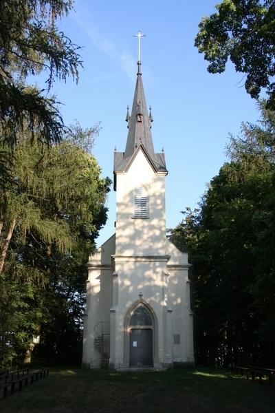 Krasonice - kaple na vrchu Humberk