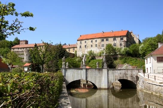Brtnice - zámek a barokní most