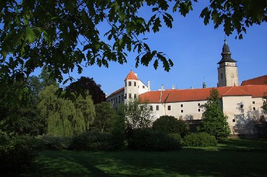 TELČ 11