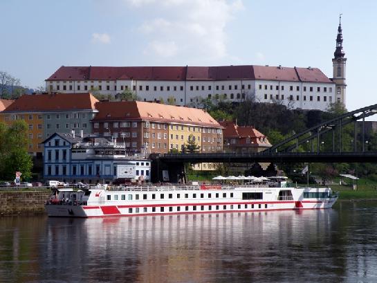 Zámek Děčín