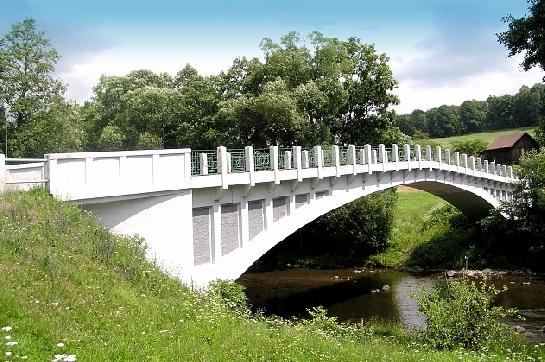 Most v Peřimově