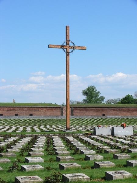 Terezín - Národní hřbitov