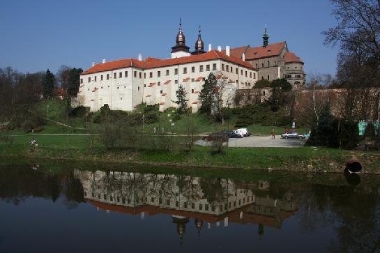 Třebíč - zámek s bazilikou