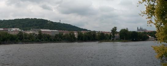 Panorama Petřína a Hradčan