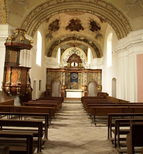 kostel Navšítvení Panny Marie Křešice